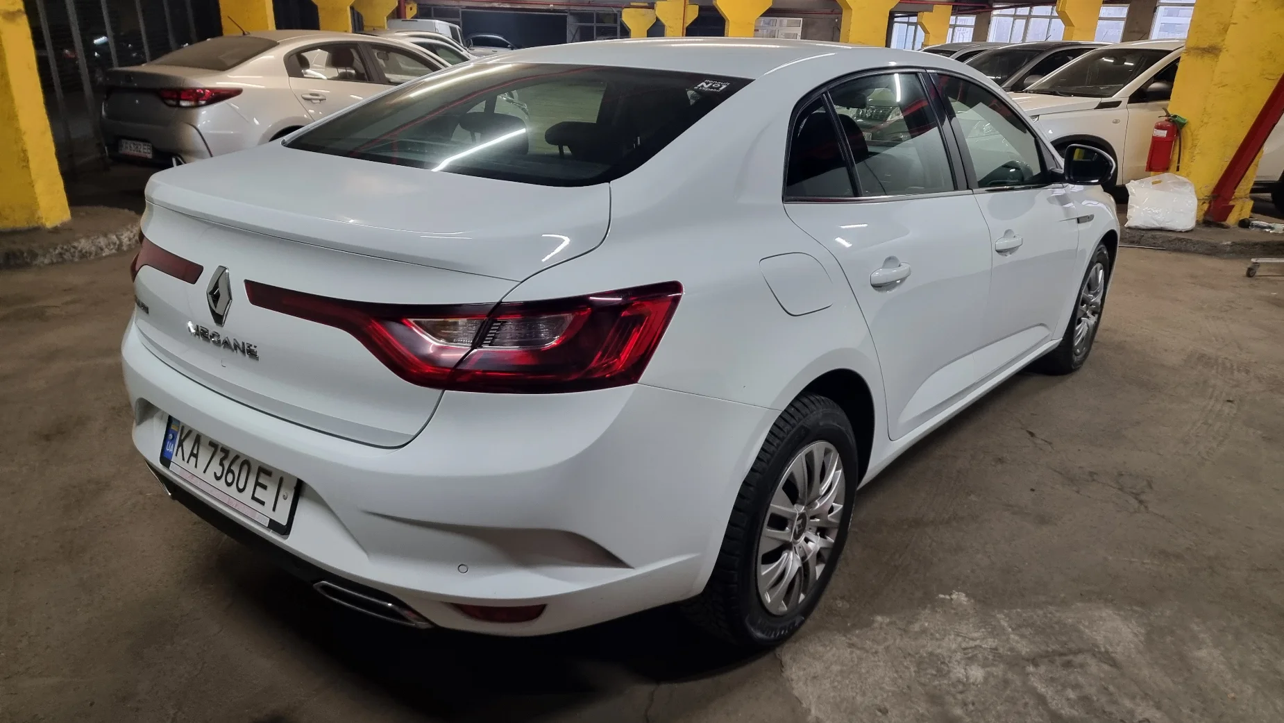 Renault Megane photo